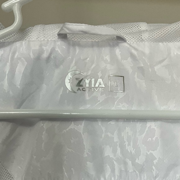 Zyia Women’s Front Zip Long Sleeve White Bomber Windbreaker Jacket Large - Picture 8 of 12